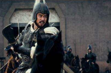 逍遥津之战中，张辽为什么能够横扫江东十几位虎将？