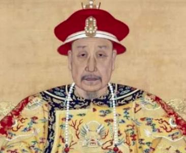 清朝皇帝乾隆在路边吃瓜，走后就下令处死瓜农