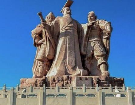 看揭秘：汉武帝为什么要把天下各地的豪强地主都迁到自己的茂陵？