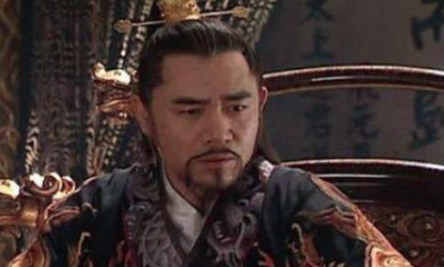 让嘉靖皇帝称自己的亲生父亲为皇叔父的是什么人？