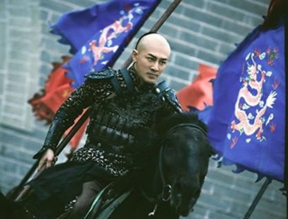 他是四个贝勒排名最末的 为什么他能笑到最后呢