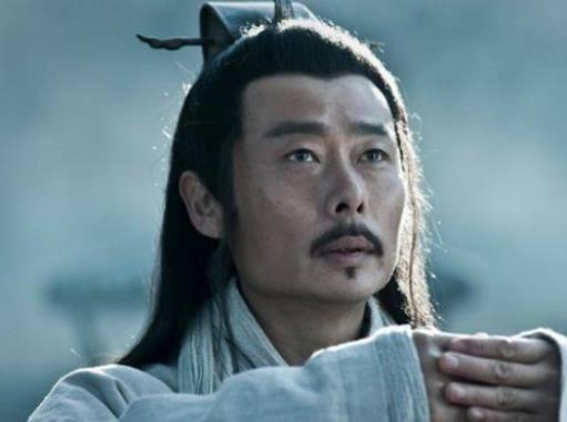 项羽的家族背景如何？他们发挥了哪些影响？