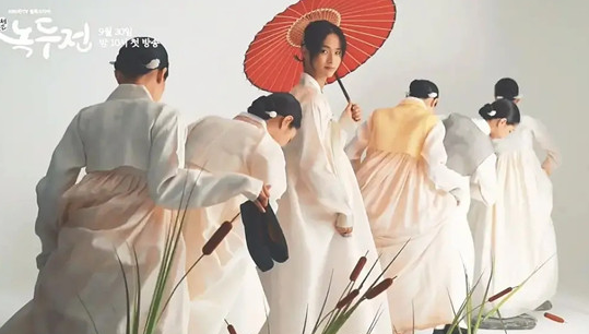 绿豆传男主为什么扮成女人?全绿豆成金寡妇!