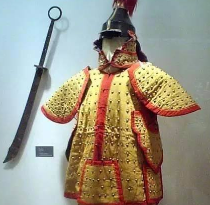 清朝时期的盔甲都是棉甲 这些东西真的可以防住刀枪和火器吗