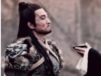 单雄信死前喝了程咬金的酒，为何秦琼却哭了？