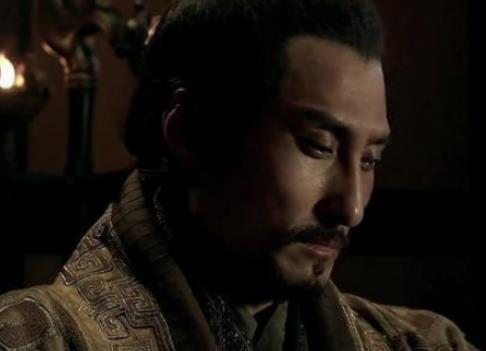 淮南王英布谋反失败后，他的大舅哥长沙王吴臣有何反应？