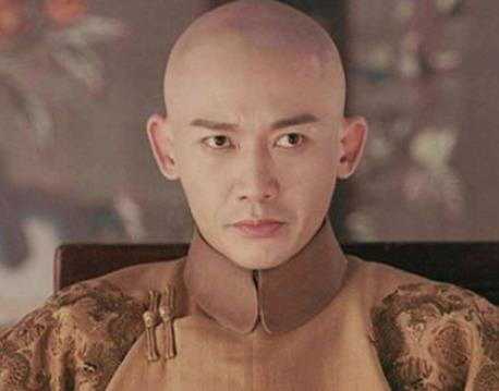 钮祜禄&middot;讷亲：乾隆儿时的玩伴，最后被赐自尽