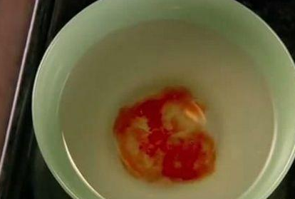 古代的滴血认亲真的有科学依据吗 滴骨认亲和滴血认亲哪个更靠谱