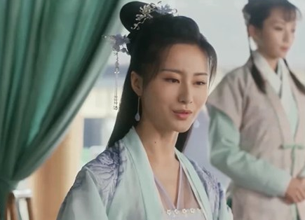 《锦衣之下》翟兰叶是谁的人？翟兰叶的结局是什么？
