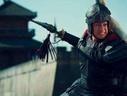 吕布曾经救过刘备 吕布被杀的时候刘备为什么会落井下石