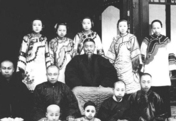 李鸿章一生的功过究竟如何？李鸿章一生的重要事件！