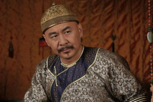 清朝王爷弘昼有多荒唐？为何一生荒唐却得了个极尽赞美的谥号？