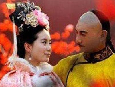 悫惠皇贵妃：康熙帝的表妹兼妃子，后宫真正的掌权人