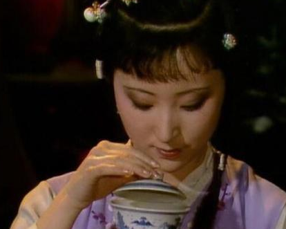 看完别再被电视剧被骗了 古人喝茶压根就没有杯盖