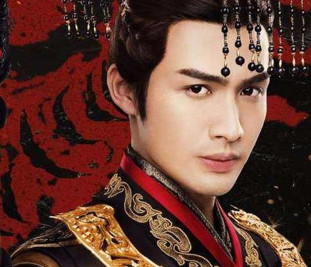 秦始皇年轻时手中连实权都没有 秦始皇是如何击败权臣吕不韦的