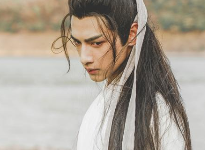 《月上重火》评分为什么会越来越低？差评率快要反超