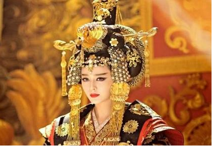 有哪些汉字是被武则天发明的？武则天为什么要发明汉字？