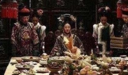历史上很多人想刺杀皇帝，为何不选择下毒呢？