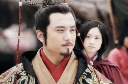 赵国最著名的外交家，蔺相如死后40万人为他送葬