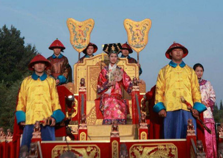 清朝大内侍卫站岗时有哪些规矩？如果坏了规矩会被处死吗