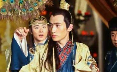 权利对人影响有多大？朱厚熜登基前后判若两人