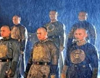 清朝九龙夺嫡，为什么是只有两人的四爷党胜出？