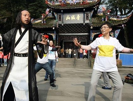古代山路不好走 道士为什么会喜欢远离闹市住在深山