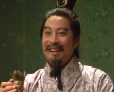 袁绍想立幽州牧刘虞当皇帝，弟弟袁术为什么不同意？