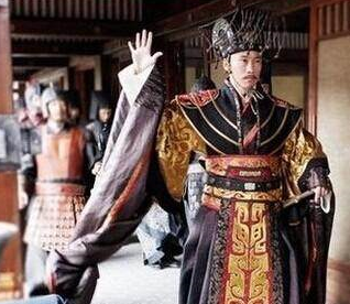 萧昭业在历史上是什么样的?人品极差，荒淫无度