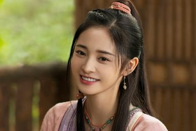 《有翡》李妍喜欢谁？李妍在剧中有官配吗
