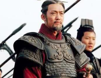 什么是秦国的将相之争？20万秦军伤亡，战神白起自尽