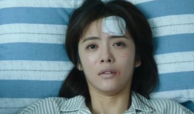 《阳光之下》女主未婚夫杨雨泽是谁演的？杨雨泽扮演者介绍