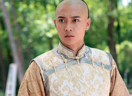 古代都是长子接班的 康熙的大儿子为什么不能做太子