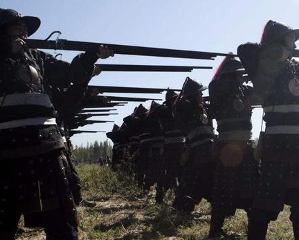 明朝拥有强大的火器军队 为什么还会败给冷兵器的后金