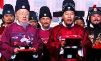 朱元璋太子的老师是何人？最后为何会自尽？