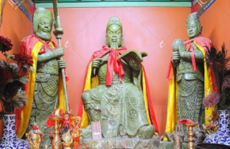 清朝为何特别崇拜关羽？连孔子都比不上？