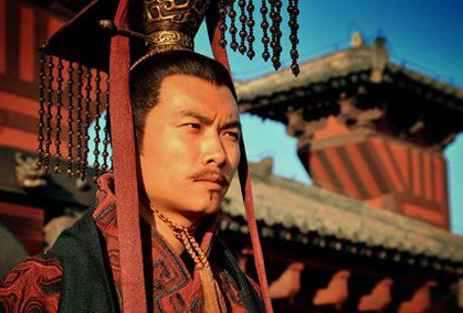 王莽和曹丕都是接受了汉室皇帝的禅让 两人为什么有不同的评价