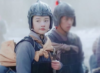《上古密约》百里鸿熠的眼睛为什么会变绿？她是谁的女儿？