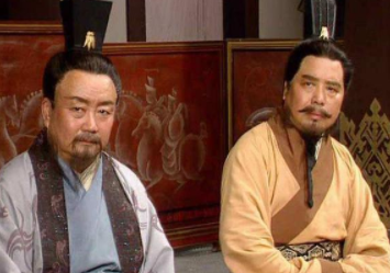 曹丕任命贾诩为太尉，为什么孙权却笑了？