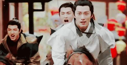 古代马车遇到坑坑洼洼怎么办 马车是怎么做到减震的