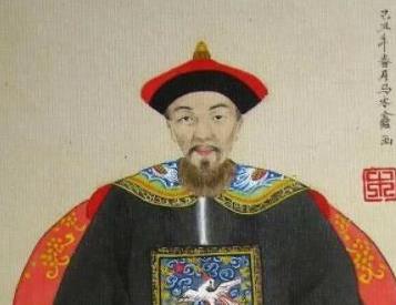 纳兰明珠：身为清朝权臣，他比和珅还贪？