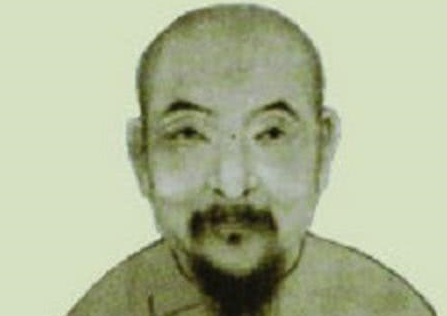 清朝大臣高士奇：靠着索额图与明珠的内斗成了康熙的红人