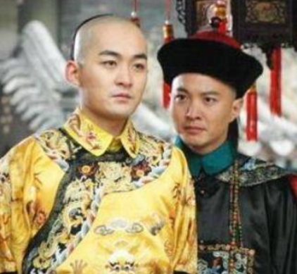 乾隆在宴会上给众人发福利 颙琰为什么会是一个例外