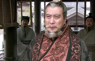 东汉末年仅袁术要代汉称帝？那袁绍是怎么想的？