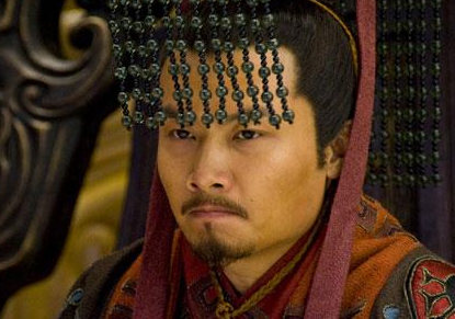 魏文帝是怎么坐上皇位的？为了巩固皇位，不惜对兄弟下手