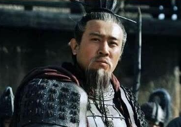 诸葛亮为什么喜欢北伐？他没想过好好发展蜀国吗