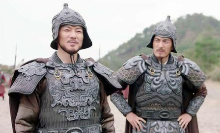 蜀汉重臣向朗，为什么被诸葛亮贬20年？