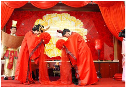 古人在什么时间举行婚礼？古人的婚礼都有什么讲究？