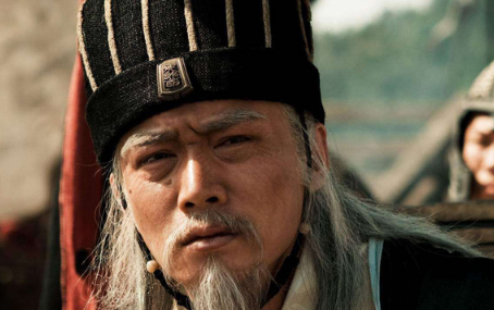 &ldquo;宰相&rdquo;和&ldquo;丞相&rdquo;两者有什么区别？哪一个权力更大