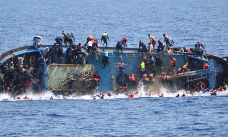 意大利最南边的小岛，为什么成非法移民的中转站